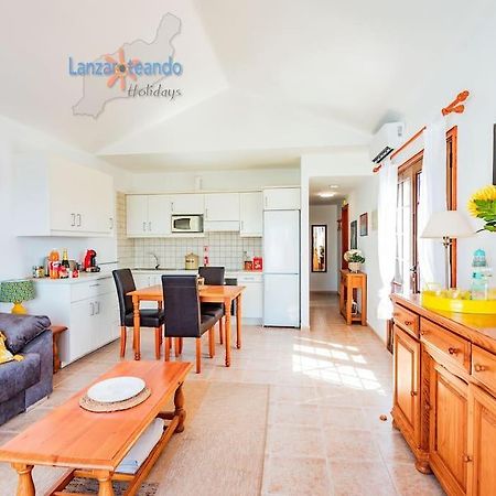 Casita El Faro En Playa Bastian Aircon In The Bedrooms Vv Costa Teguise Exterior foto