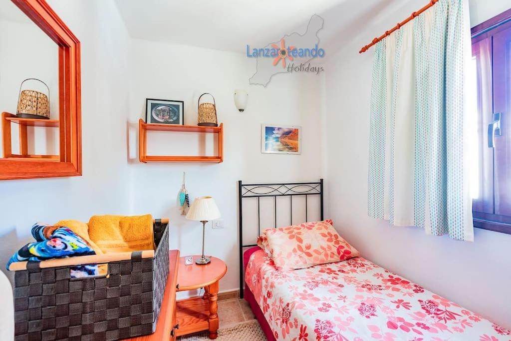 Casita El Faro En Playa Bastian Aircon In The Bedrooms Vv Costa Teguise Exterior foto