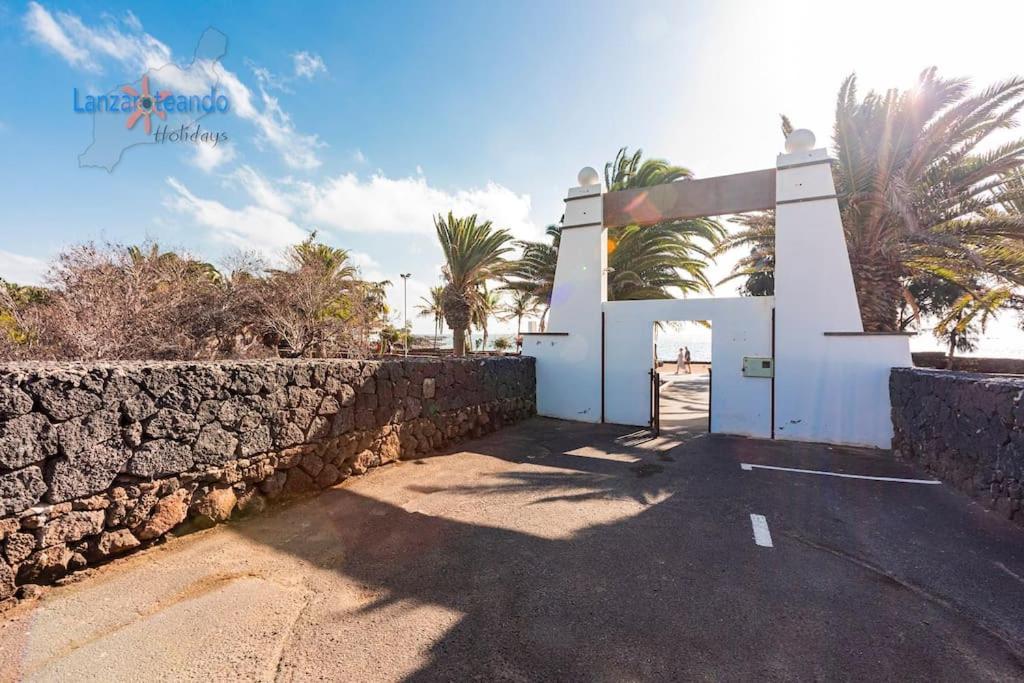 Casita El Faro En Playa Bastian Aircon In The Bedrooms Vv Costa Teguise Exterior foto